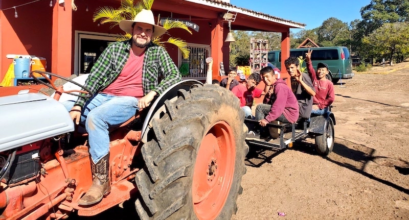 Joshua tractor