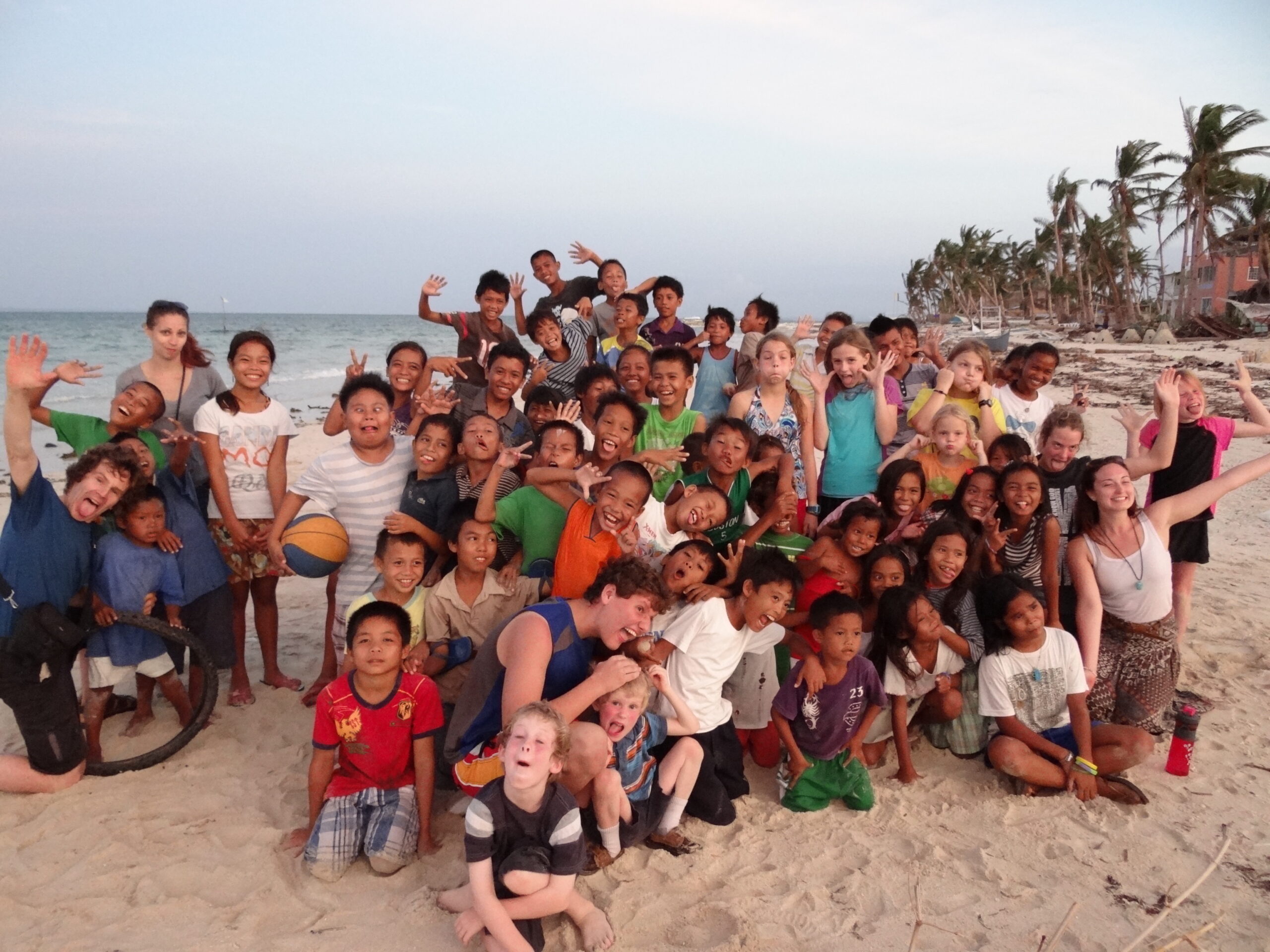 funny pic with kids on beach